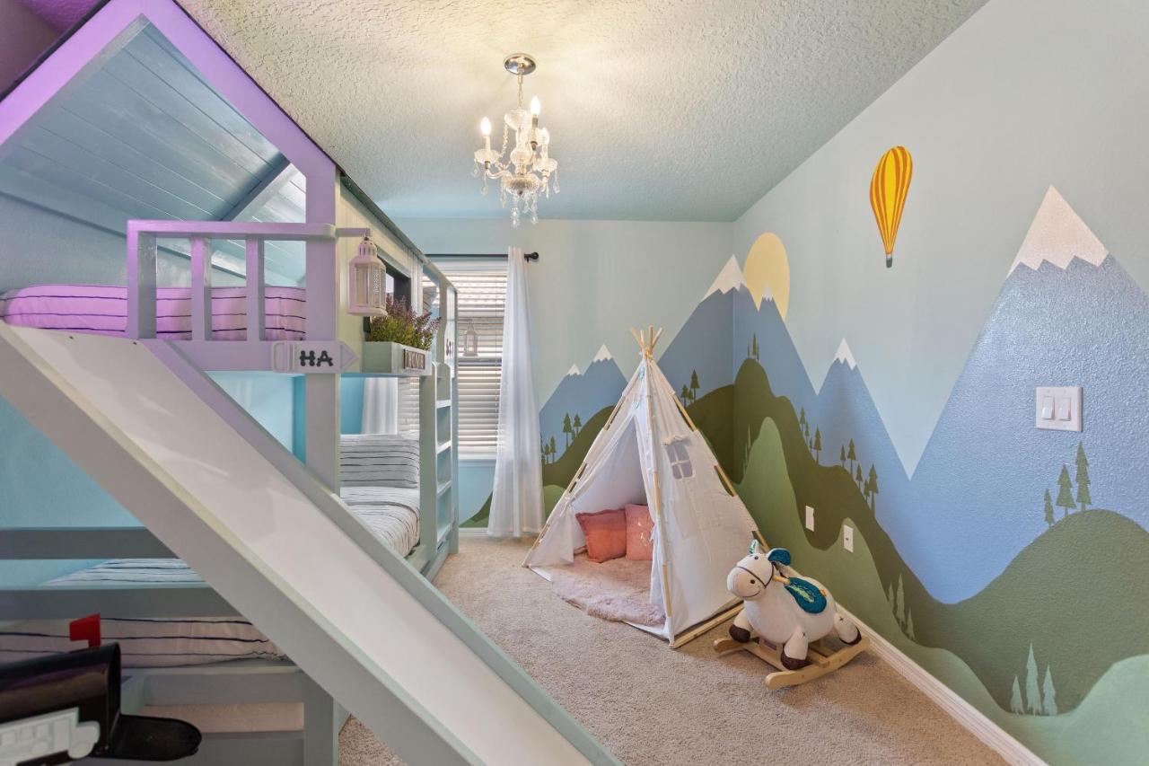 Stylish Cozy Family Getaway With Private Pool And Lake View 키시미 외부 사진